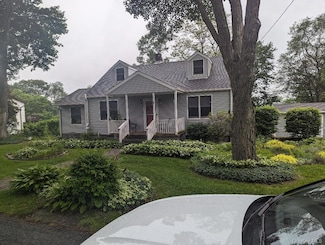 13 Olympus Dr, Mahopac, NY 10541