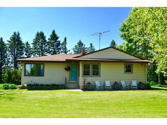 49045 180th Ave, Pine Island, MN 55963
