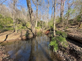 3980 Luper Rd, Lowell, AR 72745