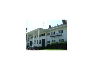 301 C St, Toledo, IA 52342