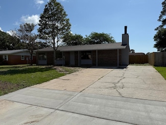 117 Pryor Dr, Mary Esther, FL 32569