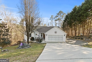 64 Pin Oak Ln, Ellijay, GA 30540
