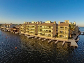 1100 The Cape, Kingsland, TX 78639