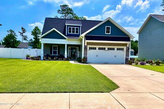459 Jasmine Way, Burgaw, NC 28425