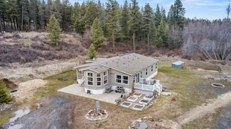9220 E Ruff Ln, Chattaroy, WA 99003