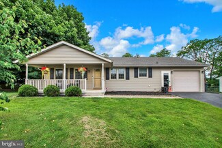 8 Monticello Ave, Spring Grove, PA 17362
