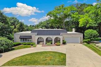 712 Ridge Rd, Lemont, IL 60439
