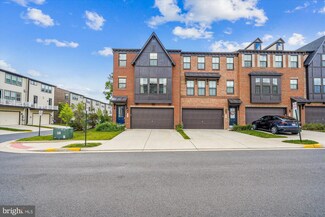 4092 Privet Ct, Chantilly, VA 20151