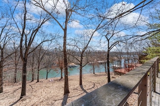 22740 Arrowhead Ln, Shell Knob, MO 65747