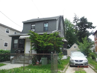 16724 140th Ave, Jamaica, NY 11434