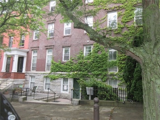 100 Bowen St Unit 1 W, Providence, RI 02906