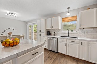 242 N Young St, Wichita, KS 67212