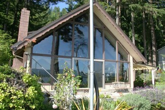 10 W Cape Horn Rd, Cathlamet, WA 98612