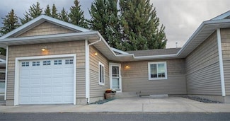 2830 Lincoln Ave, Cody, WY 82414