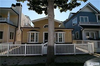 2009 Miramar Dr, Newport Beach, CA 92661