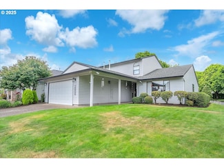 15645 NE Russell Place, Portland, OR 97230