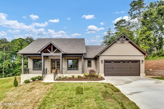 204 Kawga Ln, Loudon, TN 37774