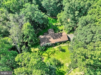 1211 Bernoudy Rd, White Hall, MD 21161