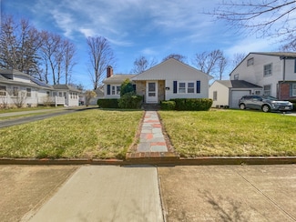 58 Morse Ave, Brockton, MA 02301