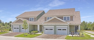 202 Carriage Ln, West Seneca, NY 14224
