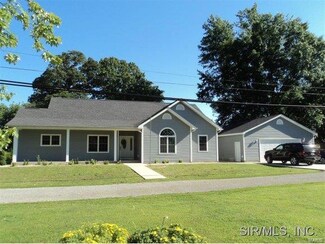 901 E A1 St, Percy, IL 62272