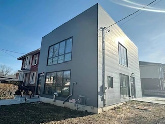 33-3 213th St, Bayside, NY 11361