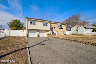 500 Amherst Dr, Brick, NJ 08723