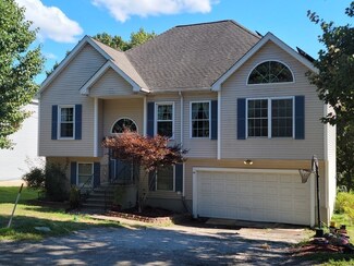 17 Taconic Rd, Worcester, MA 01605