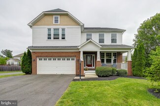4205 Lehman Ct, Triangle, VA 22172