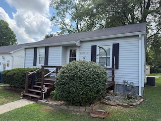 1803 16th St, Lawrenceville, IL 62439
