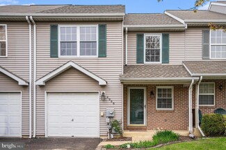 4986 Windy Meadow Ct, Pipersville, PA 18947