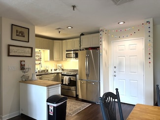 90 Quincy Shore Dr Unit 303, Quincy, MA 02171