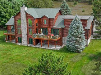 01276 Ridgeline Dr, Boyne City, MI 49712