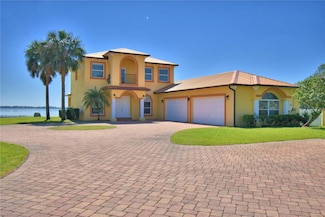 20 Fort Clinch Heights Rd, Frostproof, FL 33843