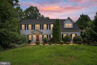5 Oak Crest Ct, Fredericksburg, VA 22405