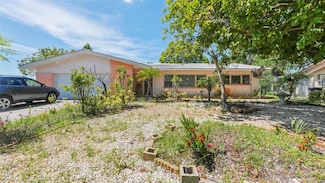 4720 Coronado Way S, Gulfport, FL 33711