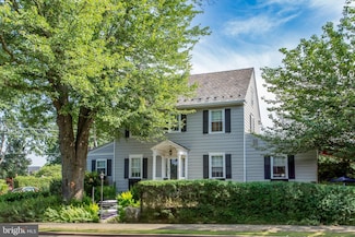 105 Wilson Ave, Hellertown, PA 18055