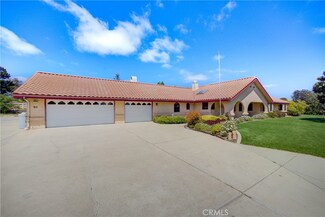 90 Eucalyptus Rd, Nipomo, CA 93444