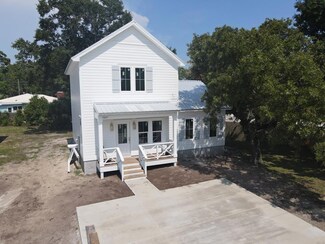 1621 Palm Blvd, Port St. Joe, FL 32456