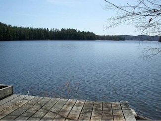 46 Brookside Ln, Center Harbor, NH 03226