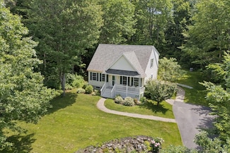 15 Graystone Rd, Gray, ME 04039