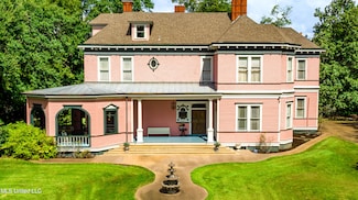 802 N Union St, Natchez, MS 39120