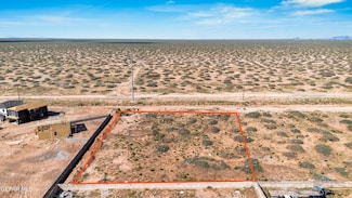 13100 Frankie Ln, El Paso, TX 79938