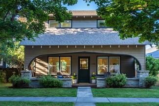 21380 Oakview Dr, Bend, OR 97701
