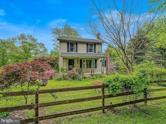 634 Choke Cherry Ln, Great Cacapon, WV 25422