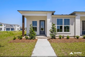 5627 Emmie Dr, Zachary, LA 70791