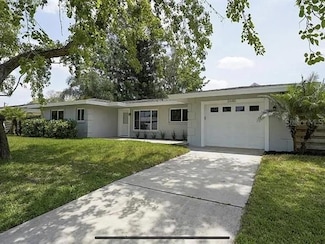 2440 Parson Ln, Sarasota, FL 34239