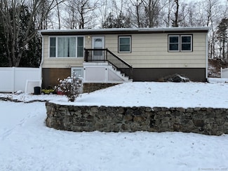7 Donna Ave, Derby, CT 06418