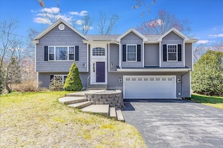 21 Marie Ave, Salem, NH 03079