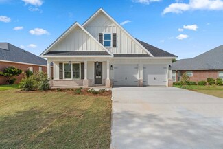 5642 Dunbar Cir, Milton, FL 32583